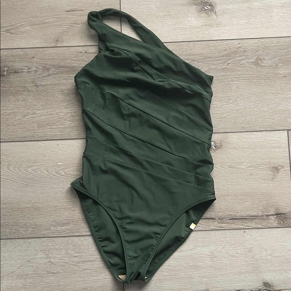 Summersalt One Piece Size 6